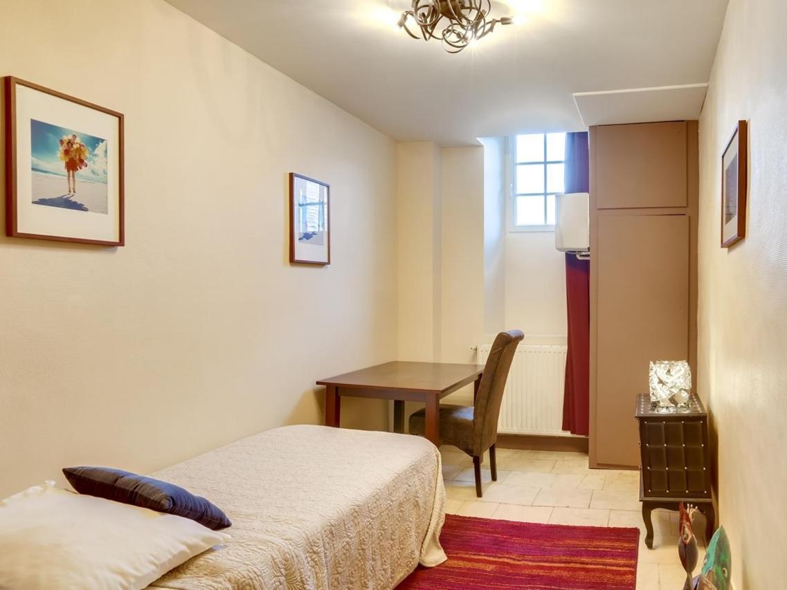Ferienwohnung Le Seigneur De Bons Exterior foto