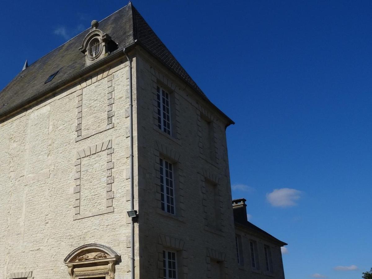 Ferienwohnung Le Seigneur De Bons Exterior foto